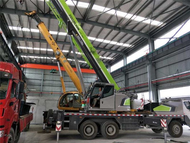 拉孜县高空车出租需要注意哪些安全事项？