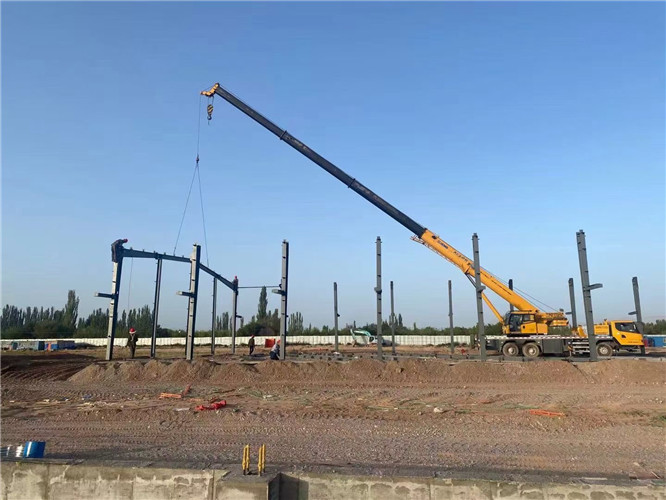 拉孜县夜间、节假日作业是否有加价？加价比例多少？